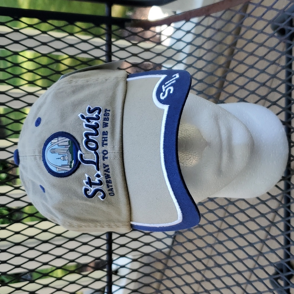 ST. LOUIS STL HAT CAP GATEWAY TO THE WEST MO
